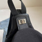 Un Mochila Bandolera Versátil y Elegante con una gran Capacidad