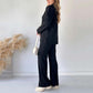 Traje cómodo de dos piezas, pantalones largas y maneras